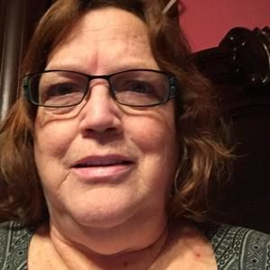 Meet your Posher, Debra